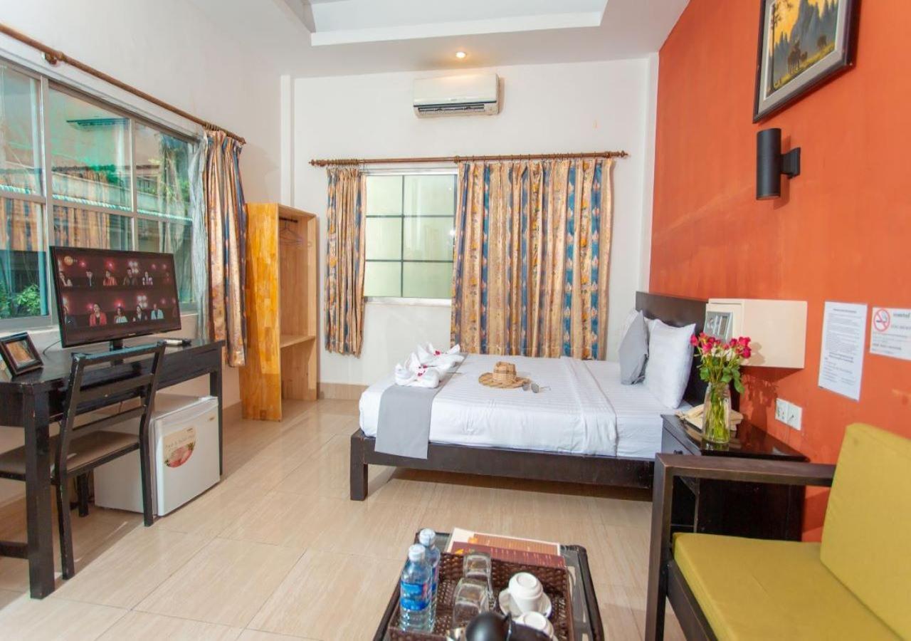 Best Central Point Hotel Phnom Penh Dış mekan fotoğraf