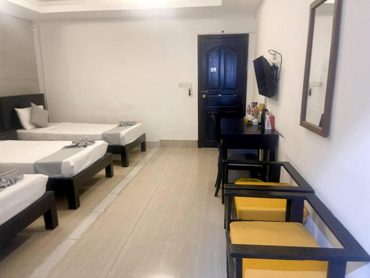 Best Central Point Hotel Phnom Penh Dış mekan fotoğraf