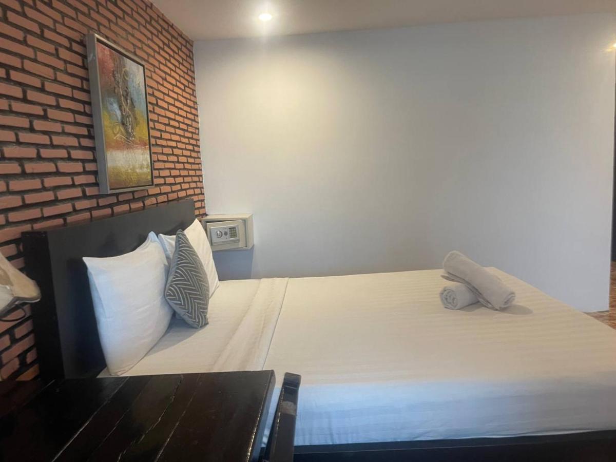 Best Central Point Hotel Phnom Penh Dış mekan fotoğraf