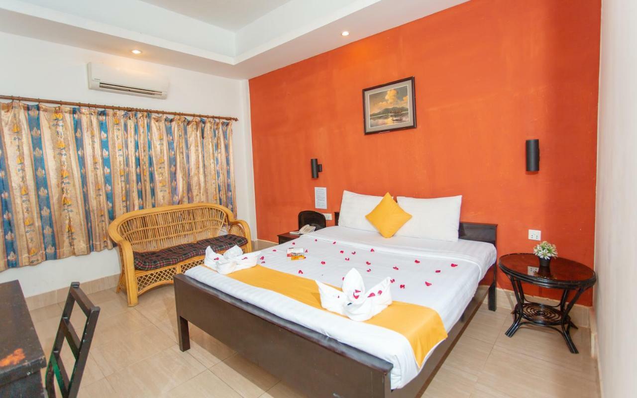 Best Central Point Hotel Phnom Penh Dış mekan fotoğraf