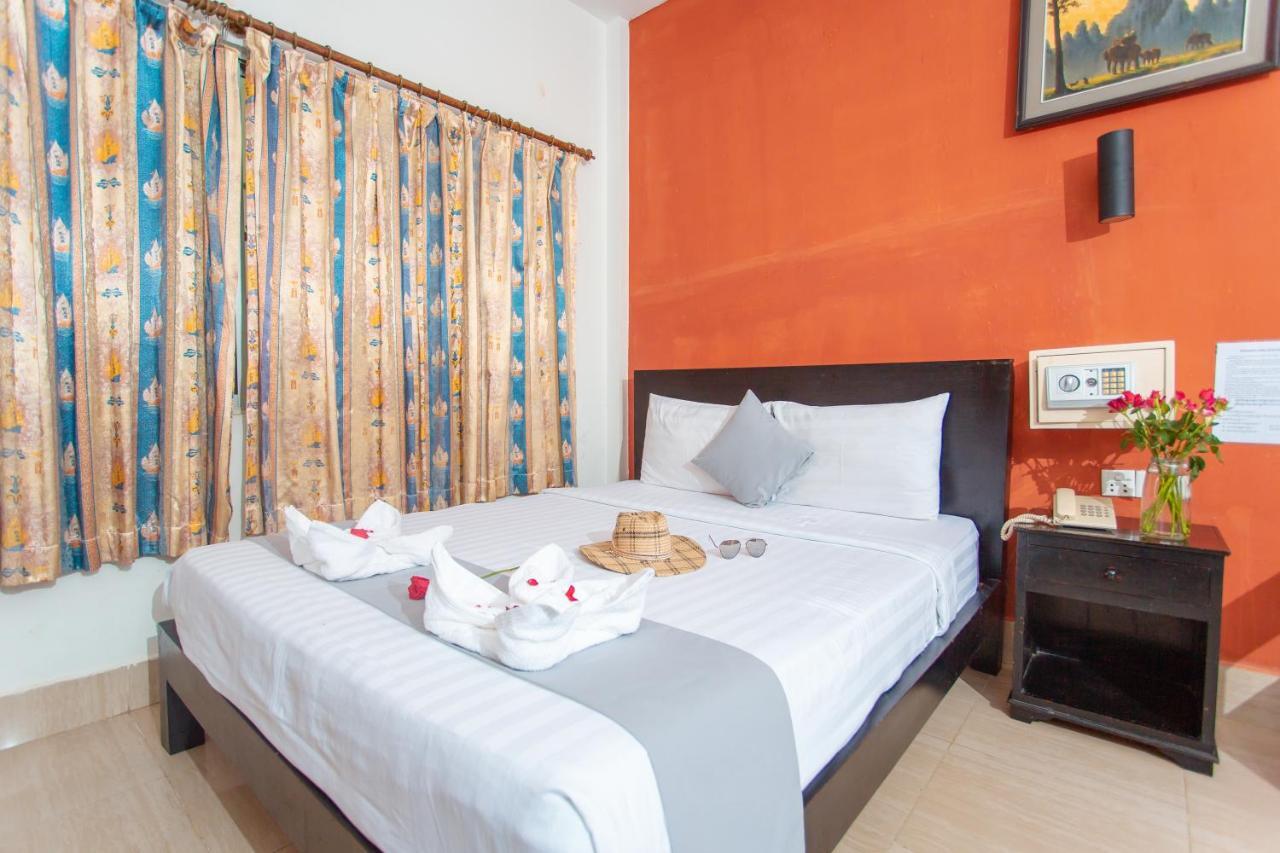 Best Central Point Hotel Phnom Penh Dış mekan fotoğraf
