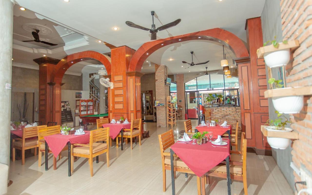 Best Central Point Hotel Phnom Penh Dış mekan fotoğraf